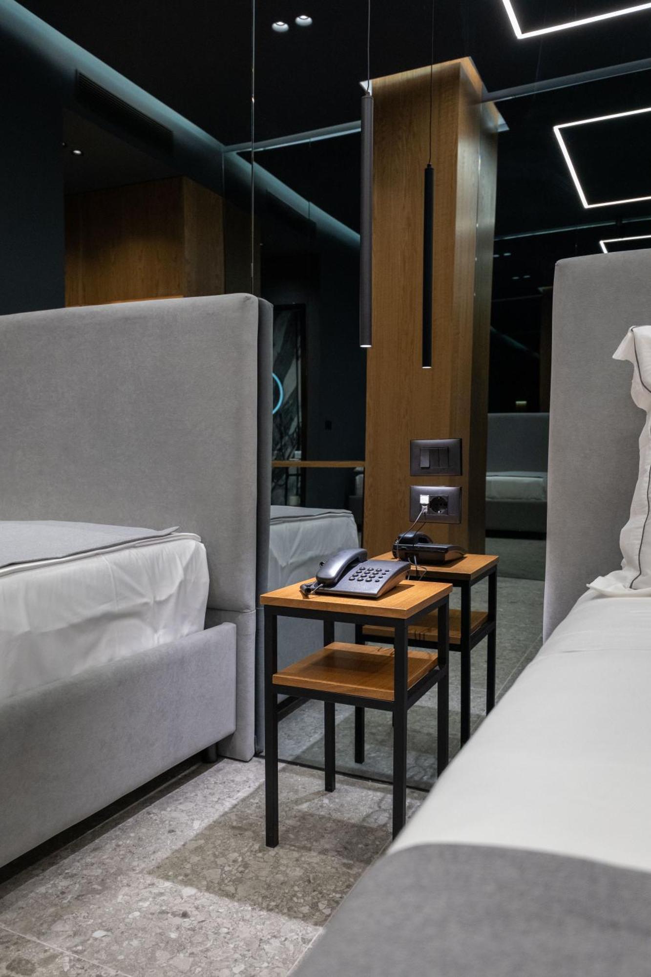 Gest Hotel Radhimë Εξωτερικό φωτογραφία