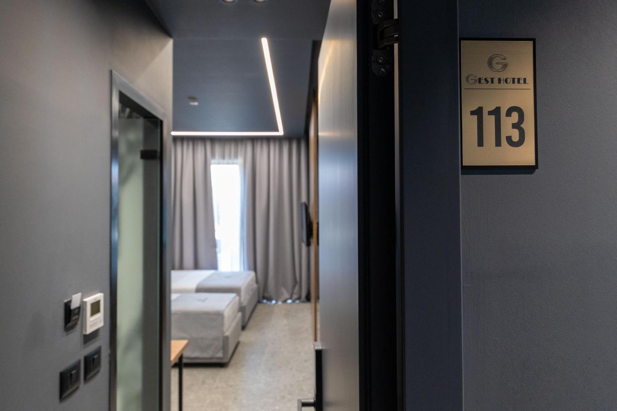 Gest Hotel Radhimë Εξωτερικό φωτογραφία