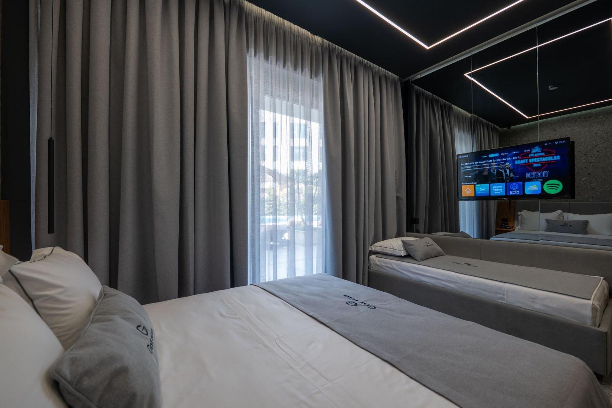 Gest Hotel Radhimë Εξωτερικό φωτογραφία
