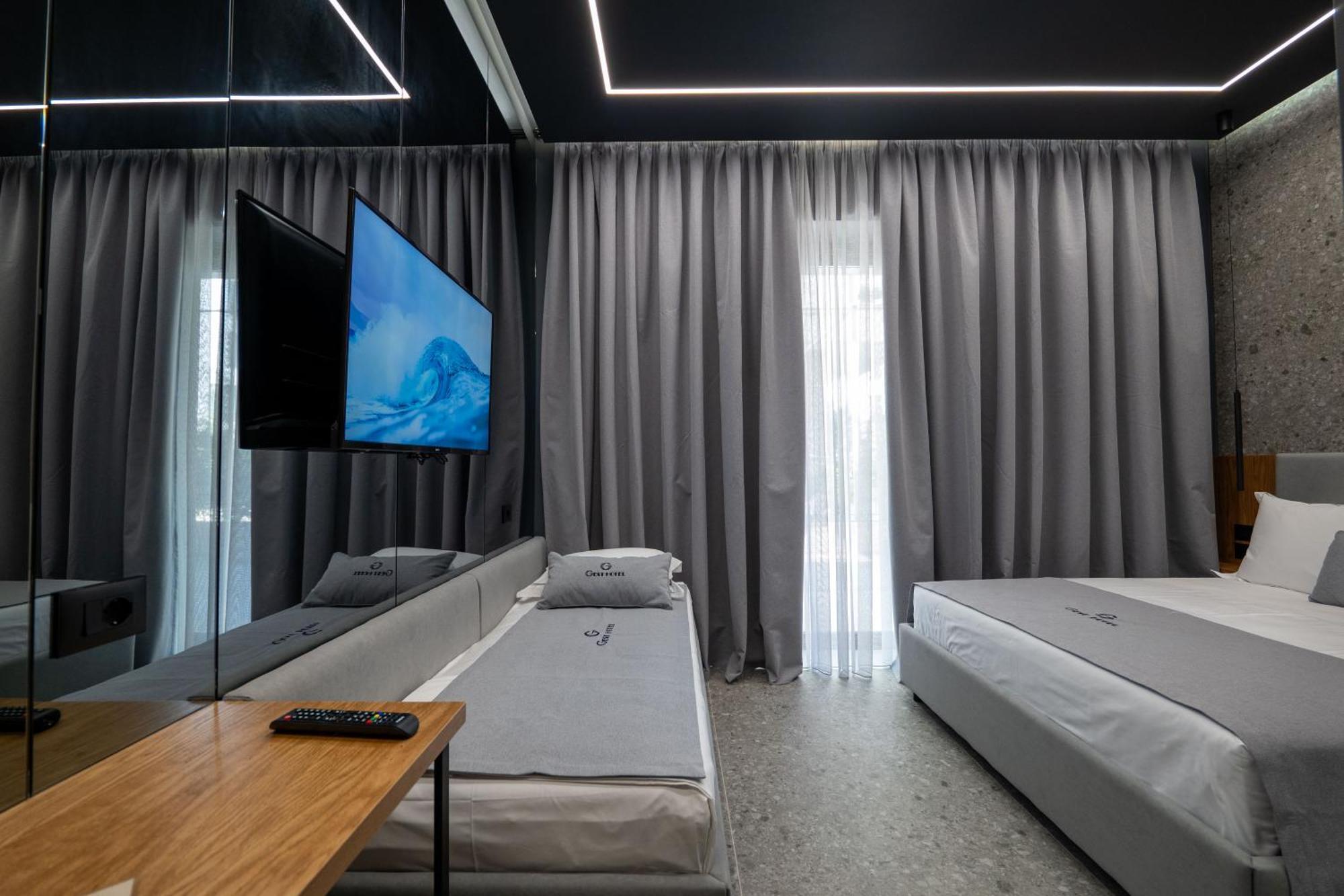 Gest Hotel Radhimë Εξωτερικό φωτογραφία